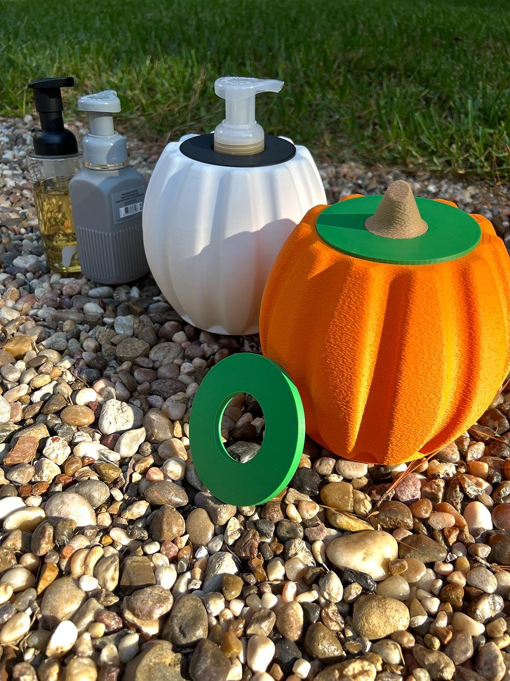 Pumpkin Soap Dispenser Holder – 3D Printed Fall Decor – White or Orange with Interchangeable Lids