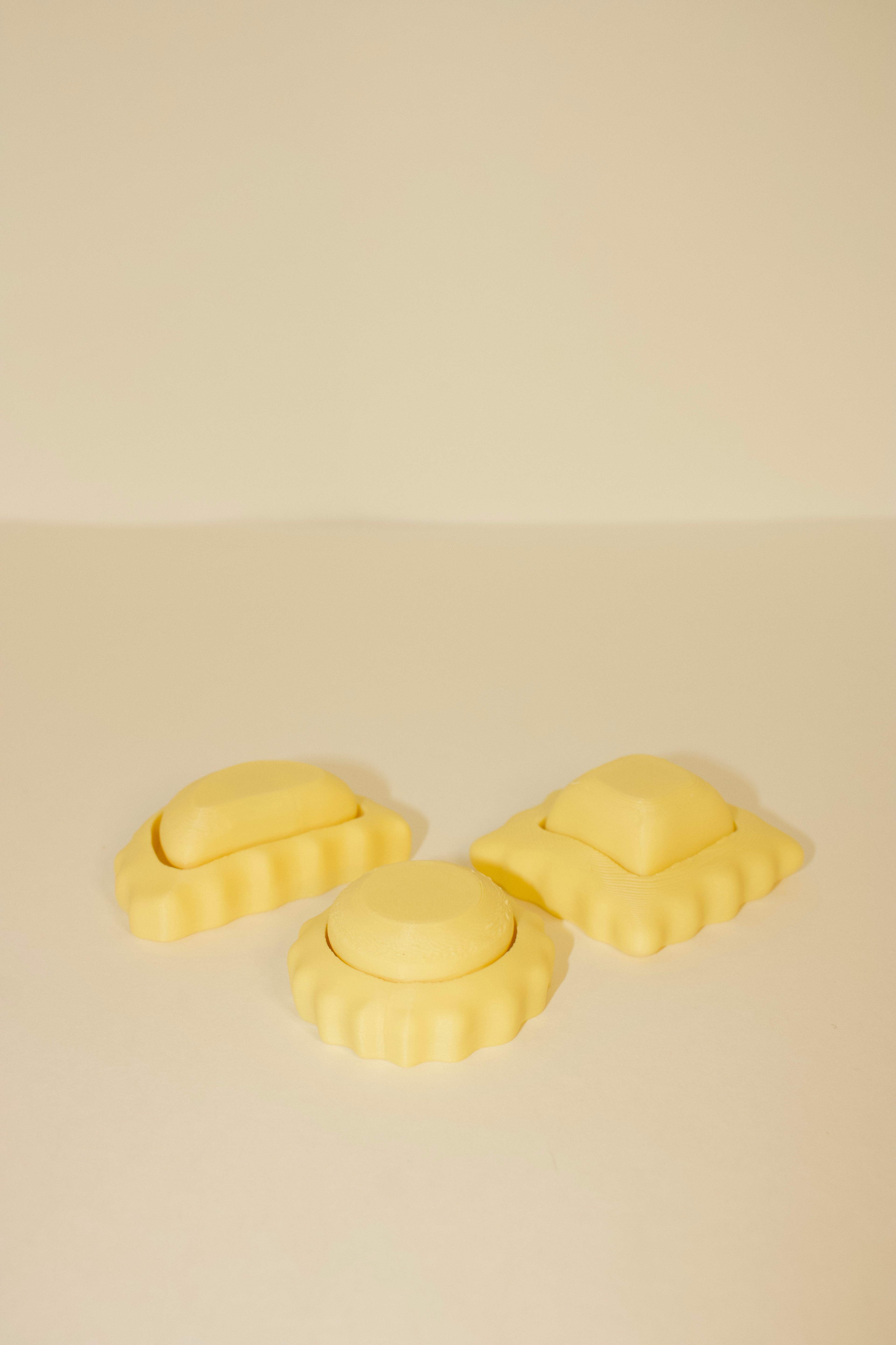 Pressy Pasta Clickers – 3D Printed Fidget Toy Set of 3 | Ravioli, Mezzelune & Girasoli | Cute Pasta Stress Relief Toy