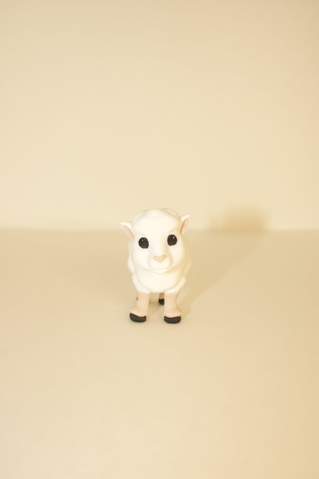 Shy Sheep – Articulated Fidget Toy | Flexi 3D Printed Animal