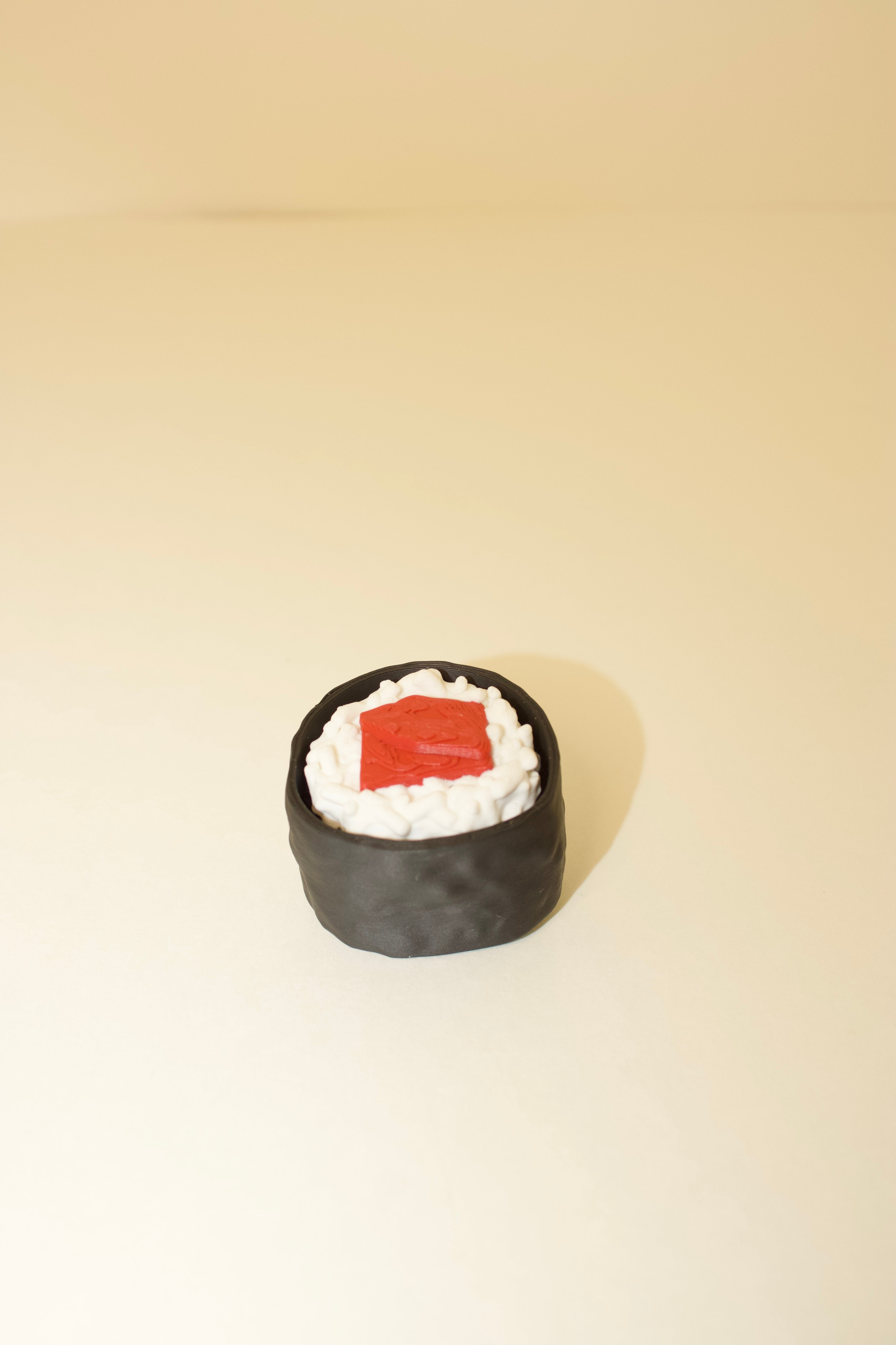 3D Printed Sushi Fidget Clickers – Sushi Roll Toy – Cute Desk Accessory for Stress Relief