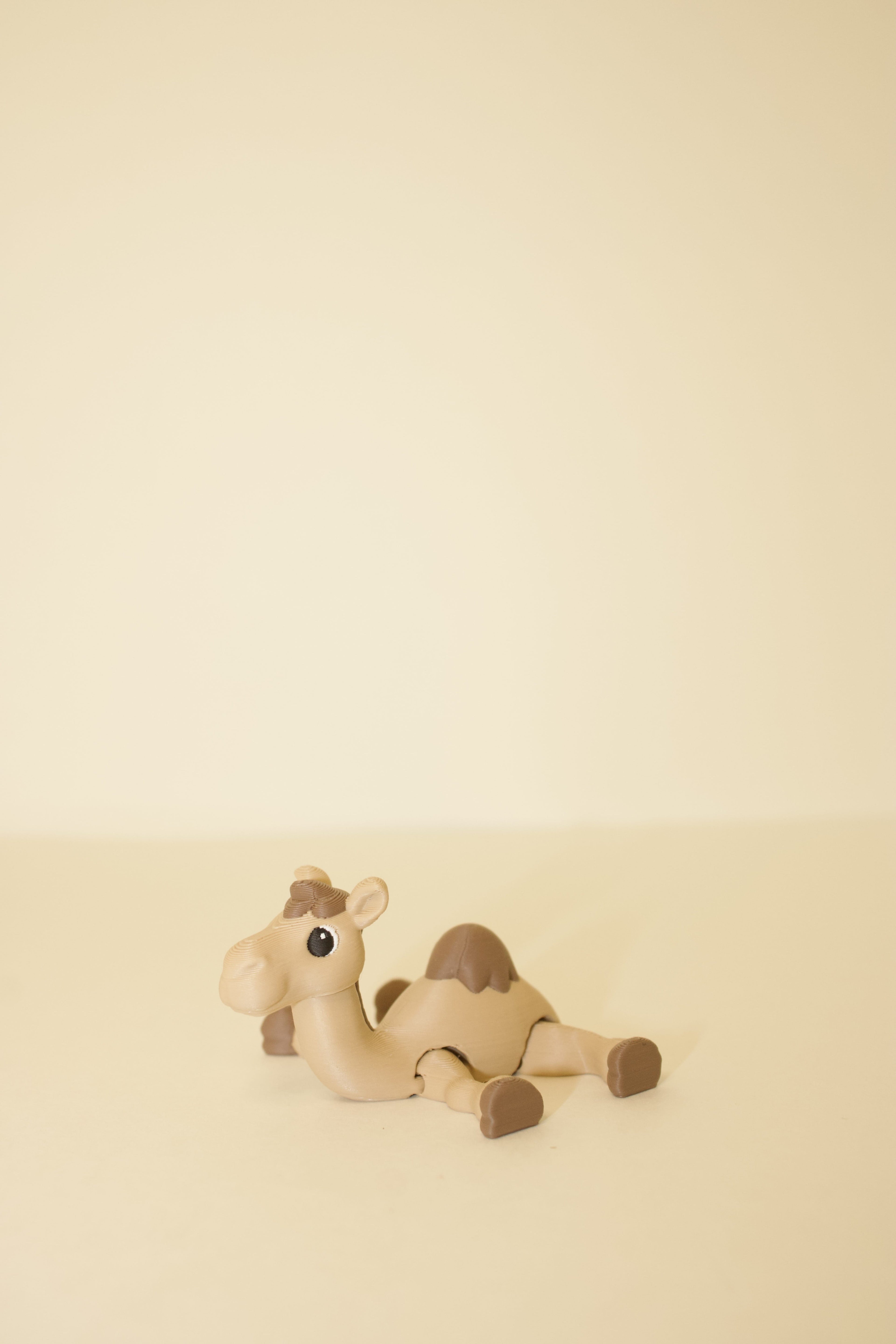 Cranky Camel – Articulated Fidget Toy | Flexi