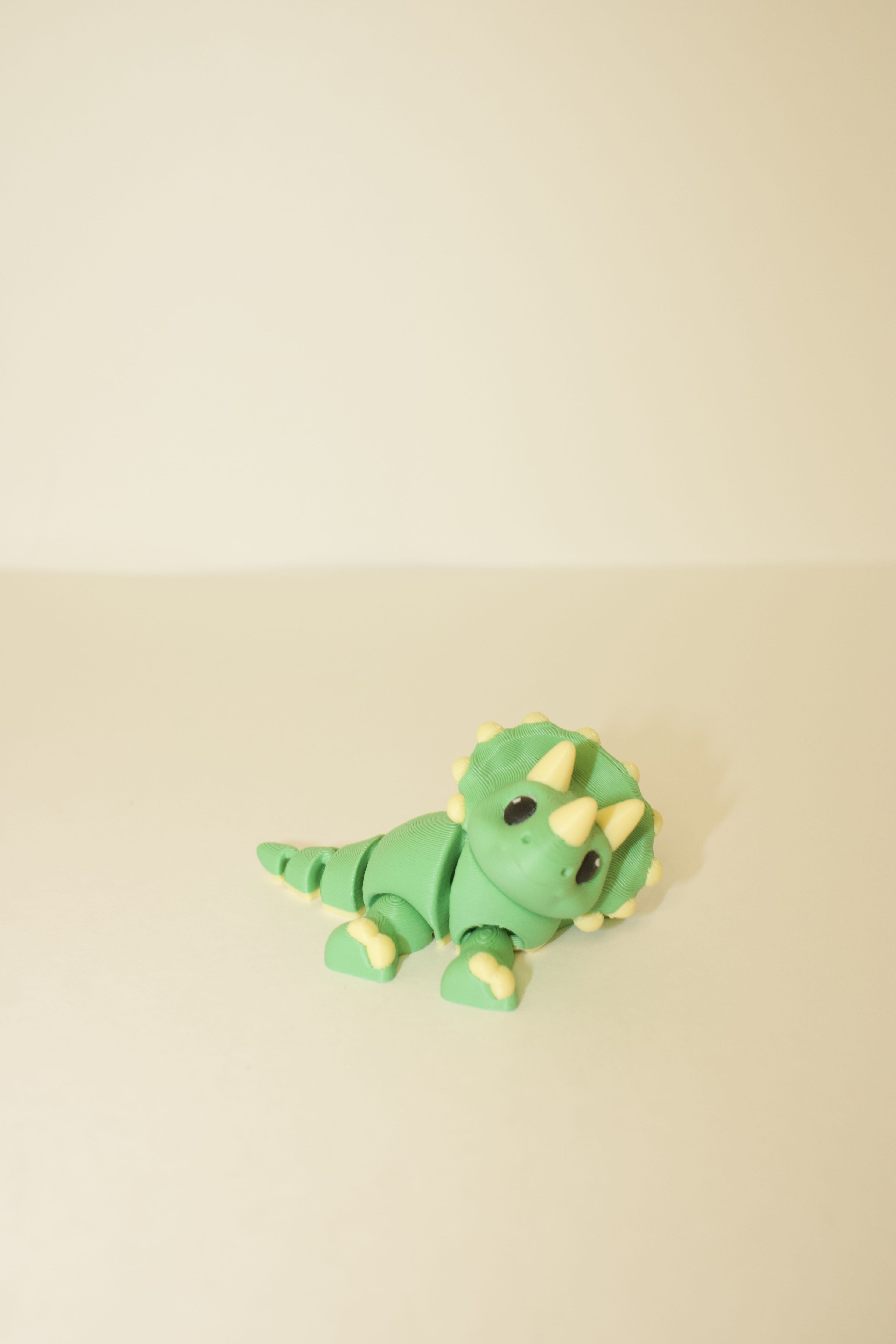 Flexi Articulated Triceratops – Cute 3D Printed Dino Toy | Tipsy Triceratops Gift