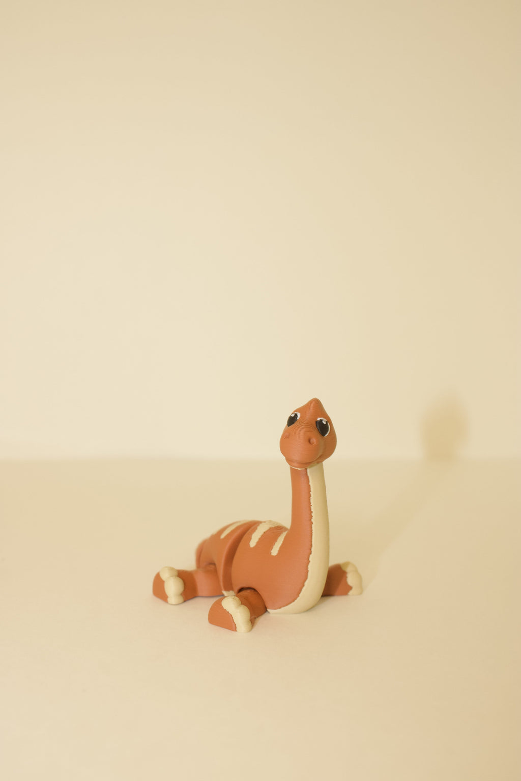 Brawny Brachiosaurus – Dinosaur Fidget Toy with Articulating Joints | Cute Prehistoric Desk Buddy for Kids & Dino Lovers
