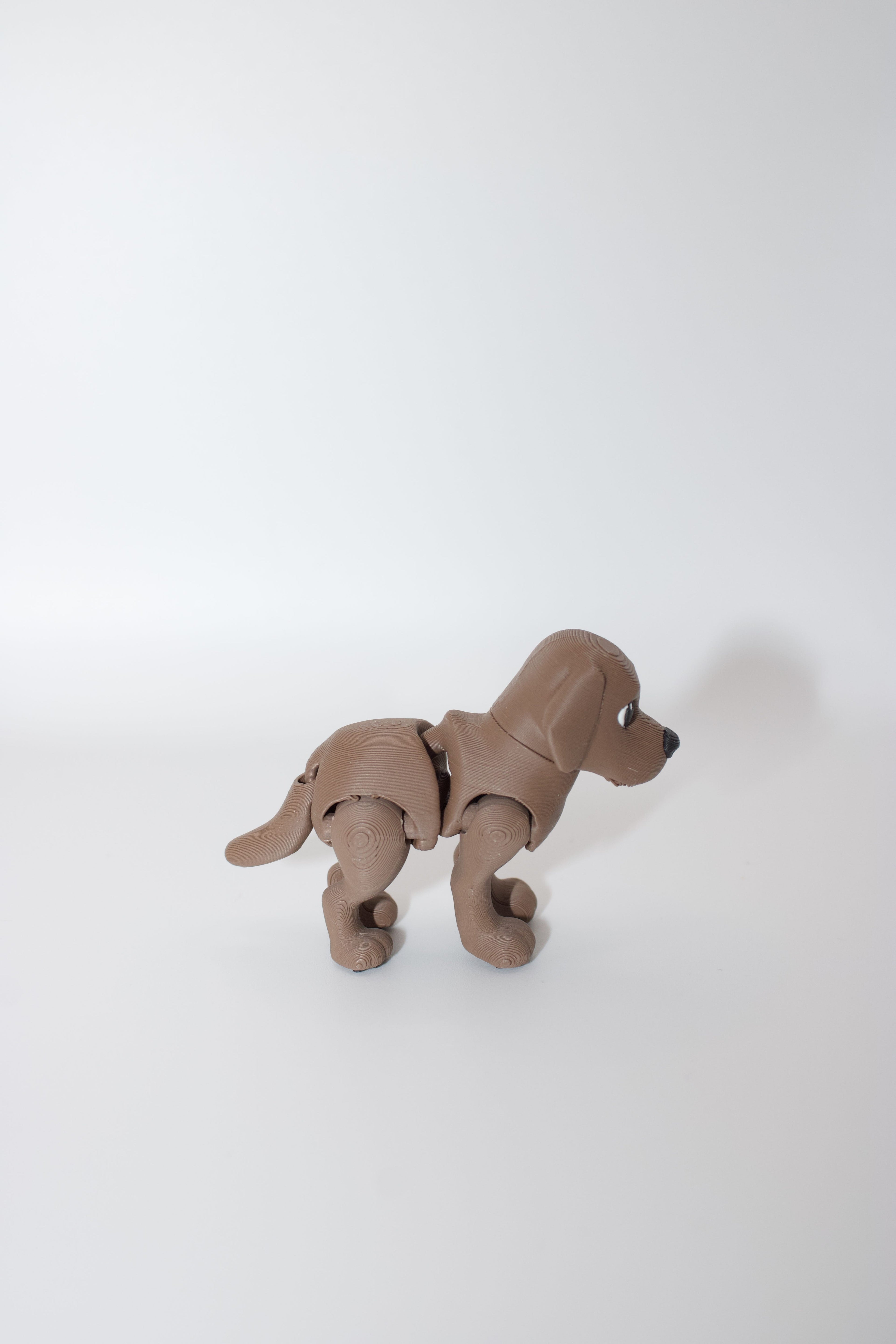 Flexi Articulated Labrador Retriever Toy — 3D‑Printed Fidget Dog, Cute Collectible, Small‑Parts Warning